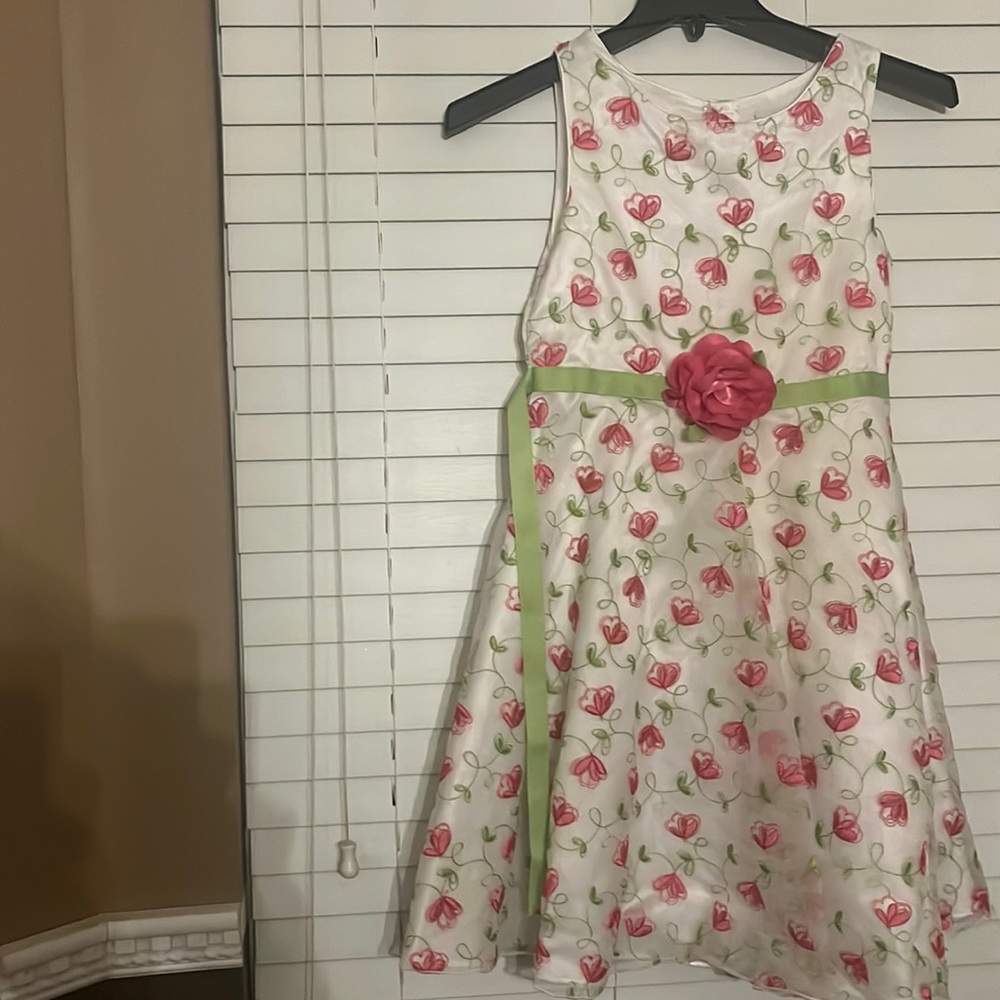 CUTE FLORAL DRESS